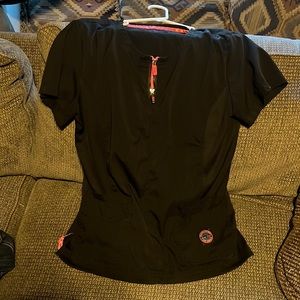 Koi scrubs